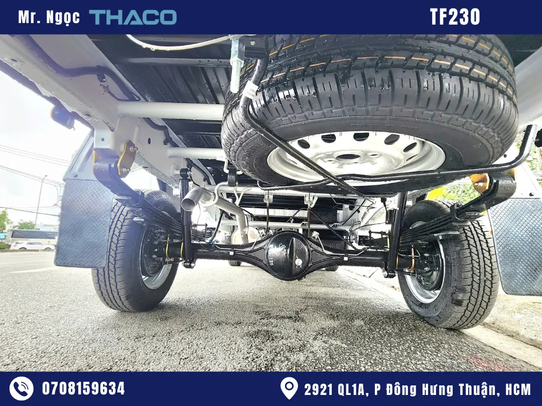 xe-tai-nhẹ-920kg hình ảnh xe tải thaco 920kg thùng kín màu trắng
