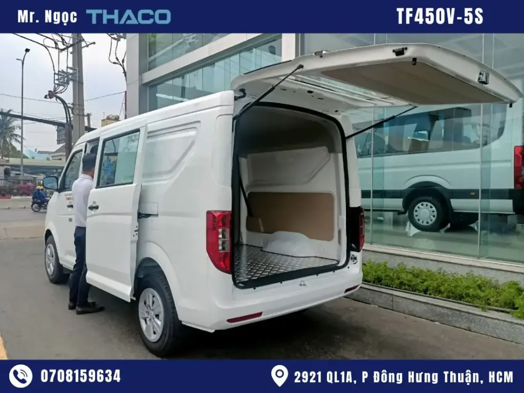 hình ảnh xe van 5 chỗ TF450 màu trắng