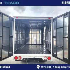 xe-tai-k250-thùng kín-2tấn49 Xe Tải Kia K250 2.49 Tấn Thùng Kín