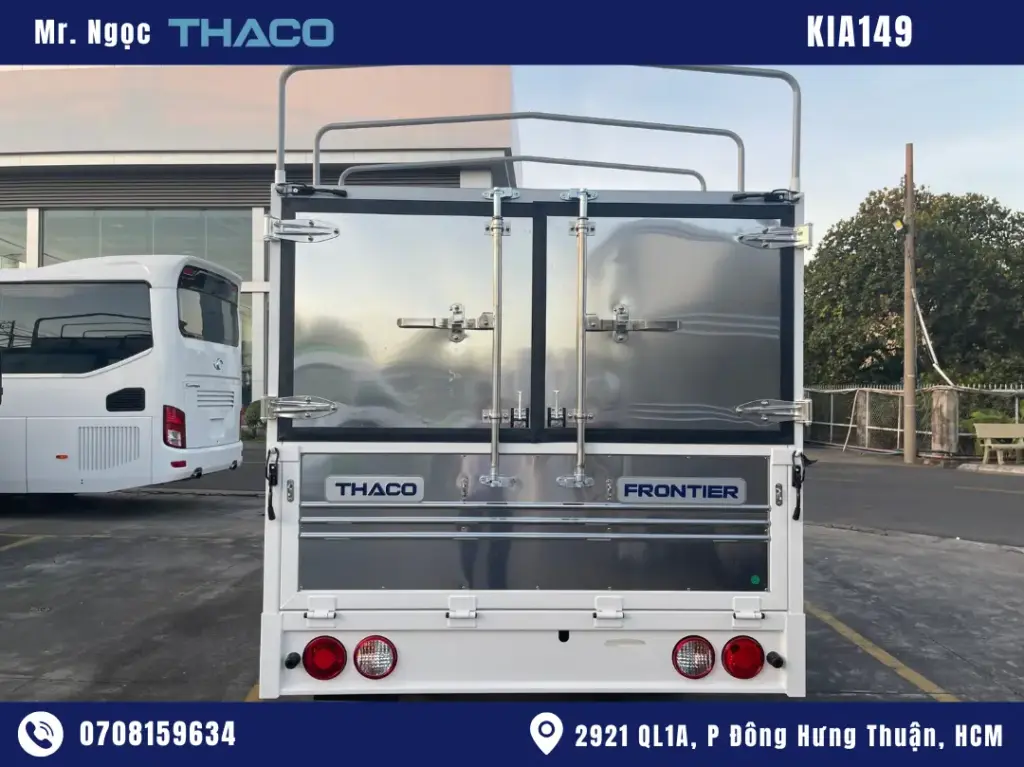 Xe Tải Kia K149 1.5 Tấn Thùng Mui Bạc